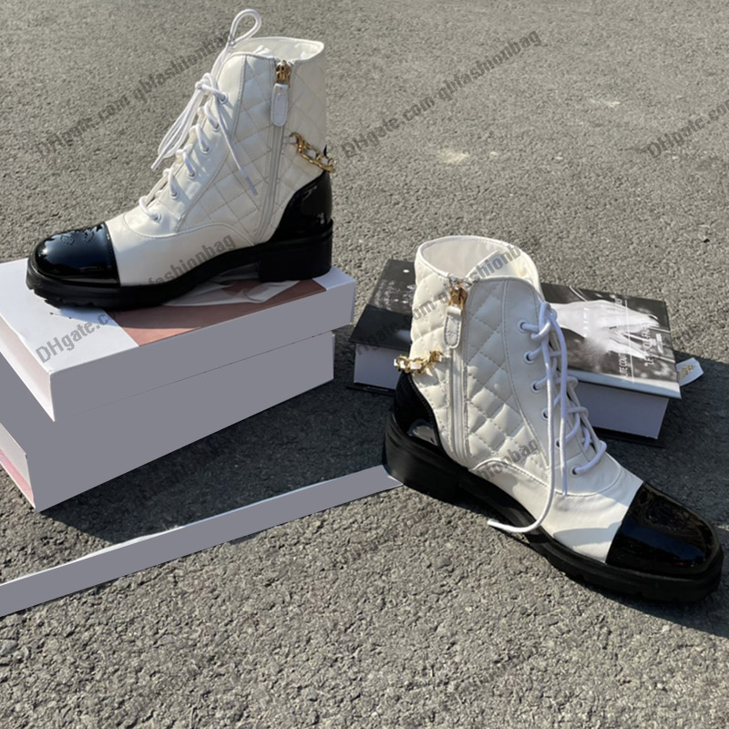 

Womens Classic Chain Ankle Boots Lace-up Quilted Texture Hardware Matelasse Platform Chunky Heels Knight Chelsea Western Snow Fashion Western Boot Outdoor Shoes, Black