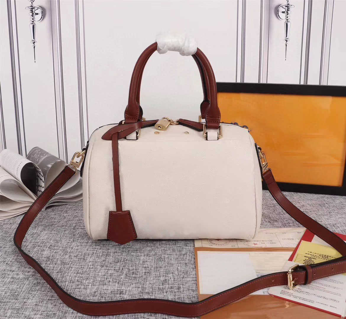 

High quality designer leather women's handbag single shoulder bag