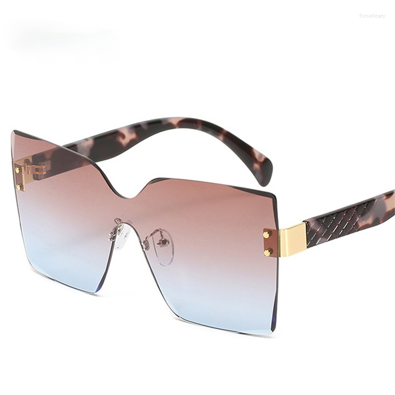 

Sunglasses Retro One Piece Square Women Fashion Rivets Gradient Eyewear Trending Gray Red Leopard Sun Glasses Men Shades