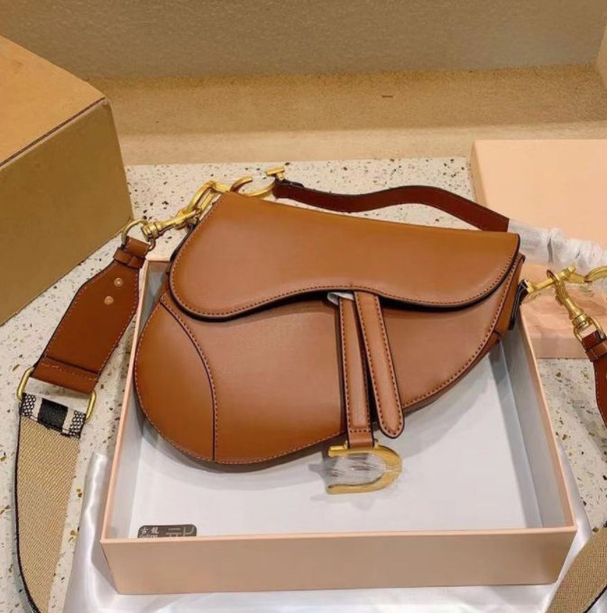 

Handbag Saddles bag with Strap Designer Bag backpacks Tote Wallet magnetic Metal pendant Purses Top 5A Shoulder bags Womens Crossbody Handbags, #5