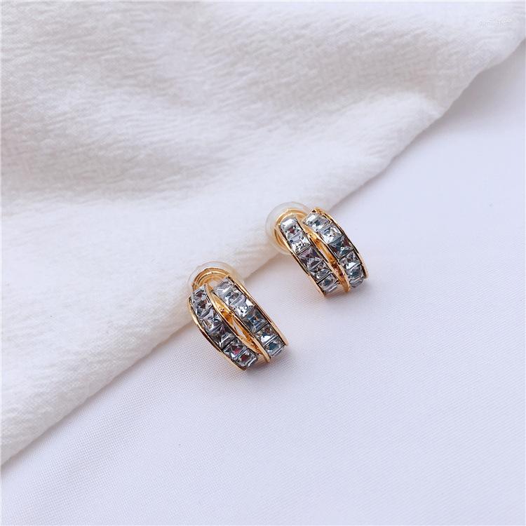 

Backs Earrings Vintage Ear Clip No Hole Female Elegant Temperament Crystal French Earring Korean Jewelry