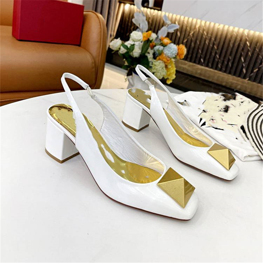 

Fashion Dress Shoes Valentinoity Women Leather High Heel Metal Buckle Letter Logo Wedding Party Business Casual Flat Shoes 01-021