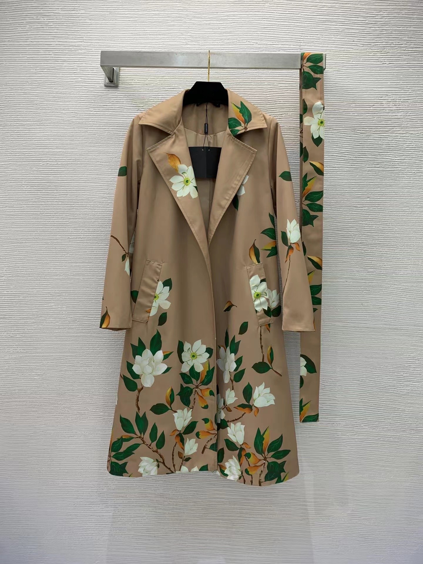 

2022 Autumn Winter Milan Runway Women' Trench Coats Lapel Neck Long Sleeve fashion Brand Same Style Women' Jackets Designer Outerwear 1031-5, Picture color