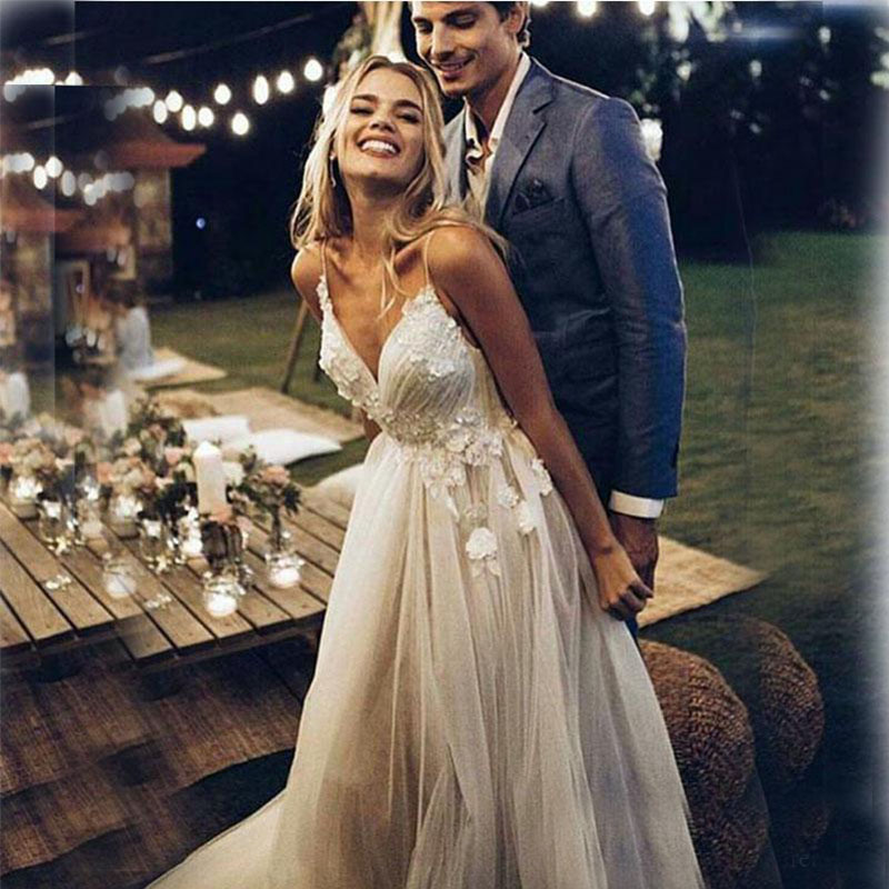 

New Arrival Boho Wedding Dresses 3D Appliqued A-line Bridal Gowns Backless Elegant Country Bridal Dresses Vestidos De Noivas, Light yellow