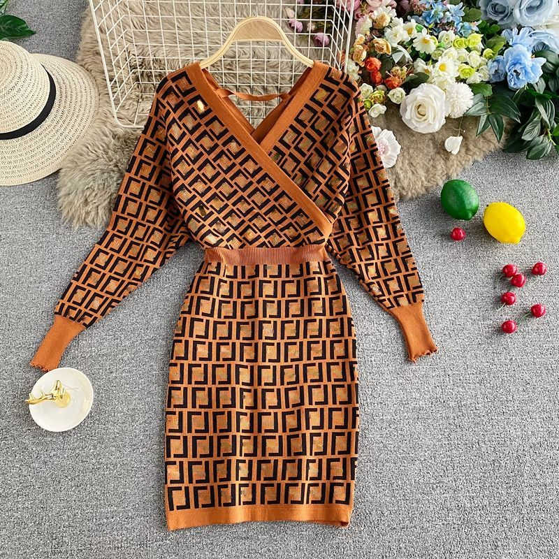 

Luxury women dress designer Casual Dress double F jacquard embroidery knitted elastic sweater V-Neck Sexy suit, Khaki
