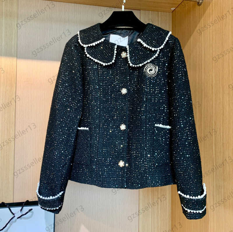 

Luxury Womens Jackets Doll Collar Temperament Socialite Style Jacket Classic Brand Logo Pearl Ornament Long Sleeve Short Coats Women Tops 2 Colors 1970, 14