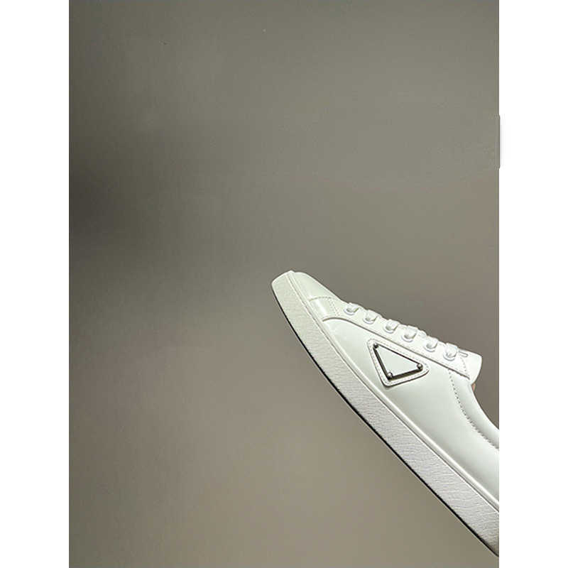 

Casual Shoes high version P family new leather small white female lovers triangle buckle lace up sports casual shoes, Blue