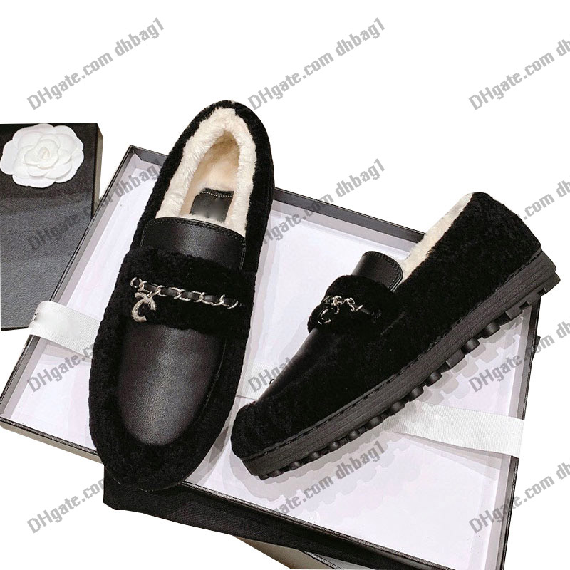

Luxurys Lamb Wool Womens Dress Shoes With Chain Flat Heels Loafers Cowhide Platform Ballet Shoe F/W Warm Comfy Designer Classic Black White Slip-on Booties Casual Shoe