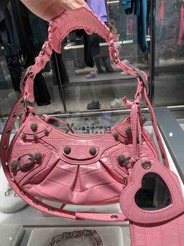 

Bags Womens Balencigass Designer Classic Motorcycle Cagole Diamond Button Denim Blue Armpit Crescent Moon Dumpling Ladys Luxury Handbags, Lake blue crocodile pattern xs