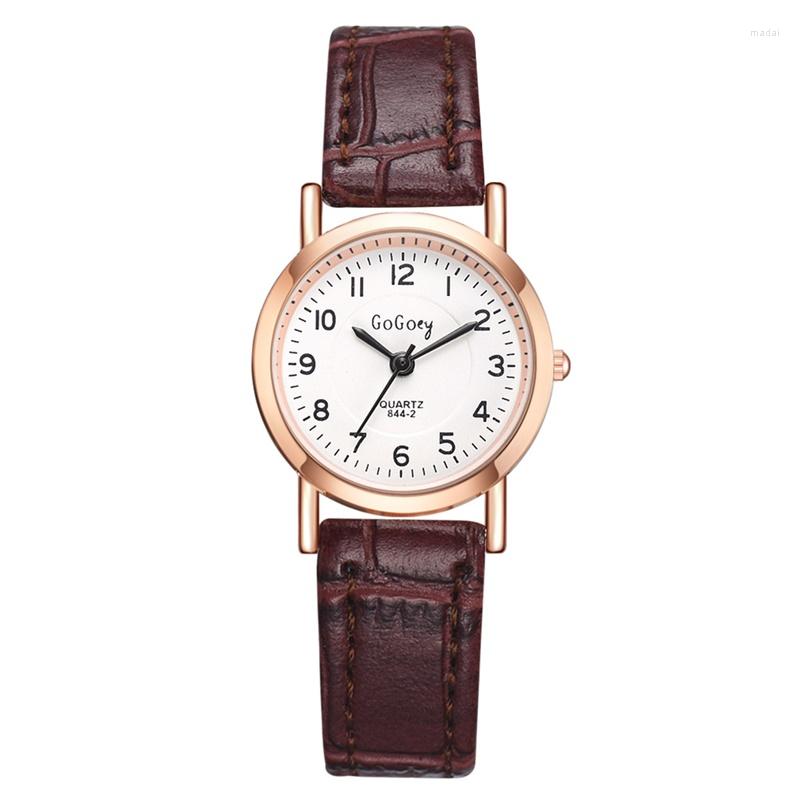 

Wristwatches 2022 Blue Pointer Simple Number Dial Fashion Ladies Quartz Bamboo Knot Vintage Leather Women Small Watches Designer, White