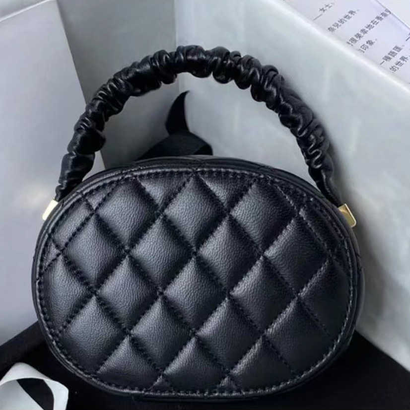 

C Gold-ball Bags fashion New Bags Chain leather Shoulder Crossbody Bag Classic Soft And Comfortable Purse lady Luxury Designer