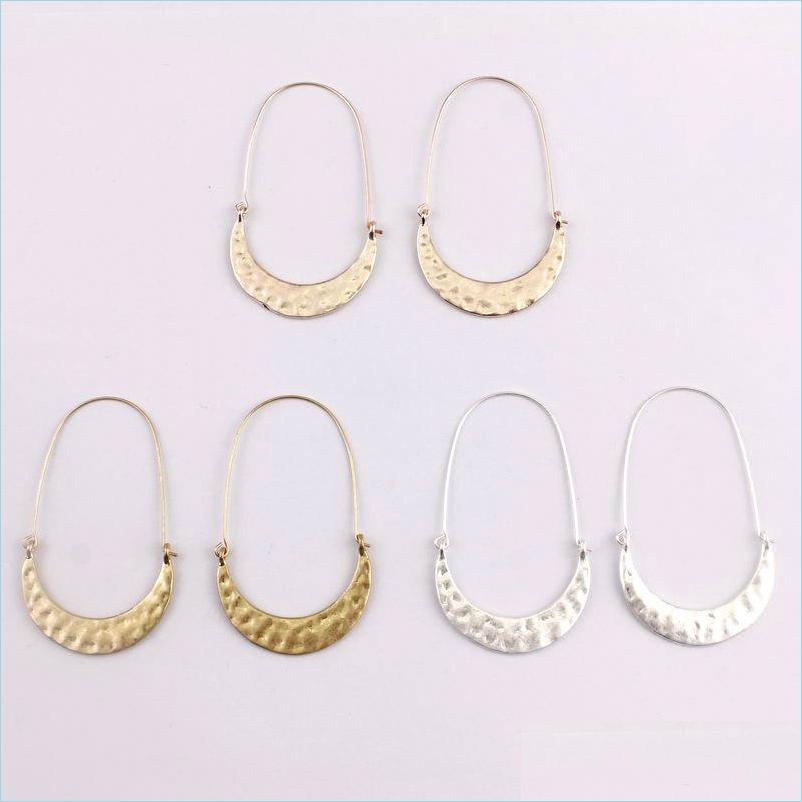 

Charm Simple Designer Faceted Metal Crescent Frame Charms Earrings For Women Dangle Earring Boutique Jewelry Christmas Gifts Drop De Dh2Om