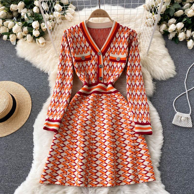

Casual Dresses Autumn Winter Vintage Mini Party Christmas Dress Women V Neck Long Sleeve Geometric Pattern Knit Sweater Robe Femme, Photo color