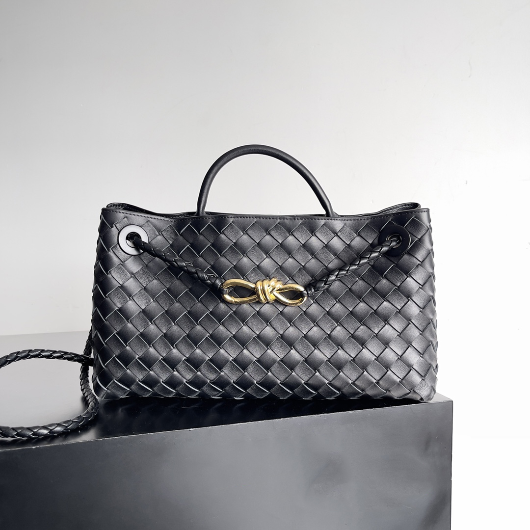 Famille de sacs de créateurs 10a Boucle à 8 lignes ANDIAMO Cuir original 2025 Nouvelles femmes tissées Portable Single Bodor Crossbody Document o