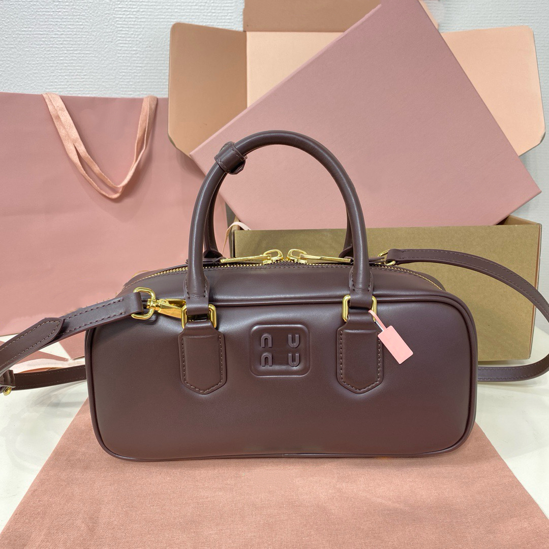 Aaaaa SS238 mi * mi * sac de créateur de sacs de luxe de luxe de bowling du même style de bowling de Zhang Yuanying