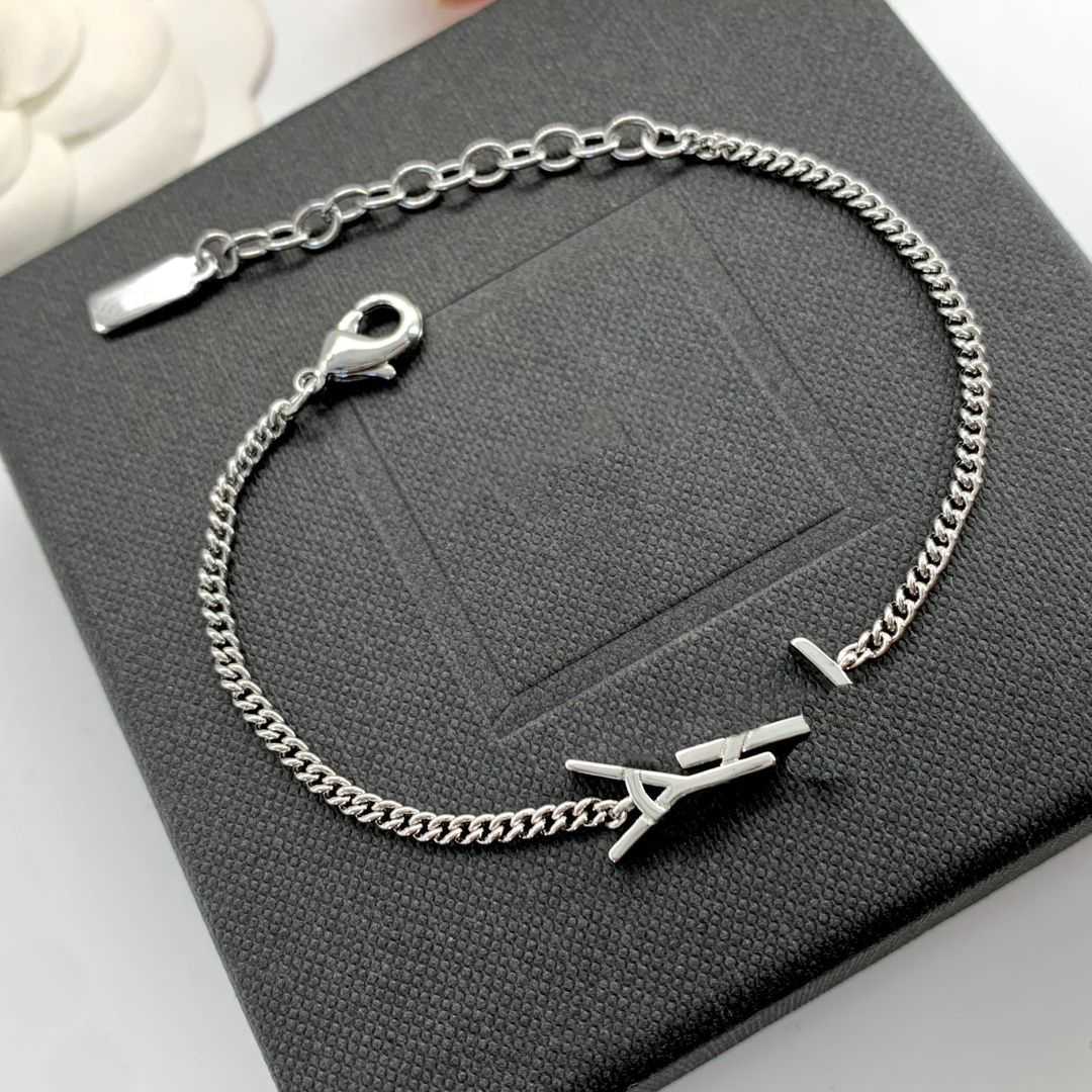 Charm Bracelets Bangle designer bracelet fashion womens bracelet jewelry gold bracelet christmas party gift g jewelry gift charm bracelets AA