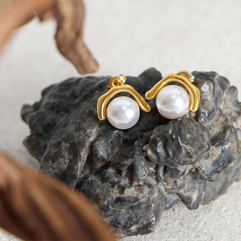 DHpet Internet-Famous Titanium Steel Gold-Plated Earrings - Light Luxury Non-Fading Simulated Pearl Earrings, Wholesale Fashion OL Style 2025