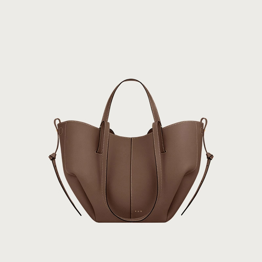 Designer Fashion Tote Bag Women Handbag Advanced Pleated Classic Letter Casual Business Shoulder Bag for Shopping Daily Commute Weekend Getaways