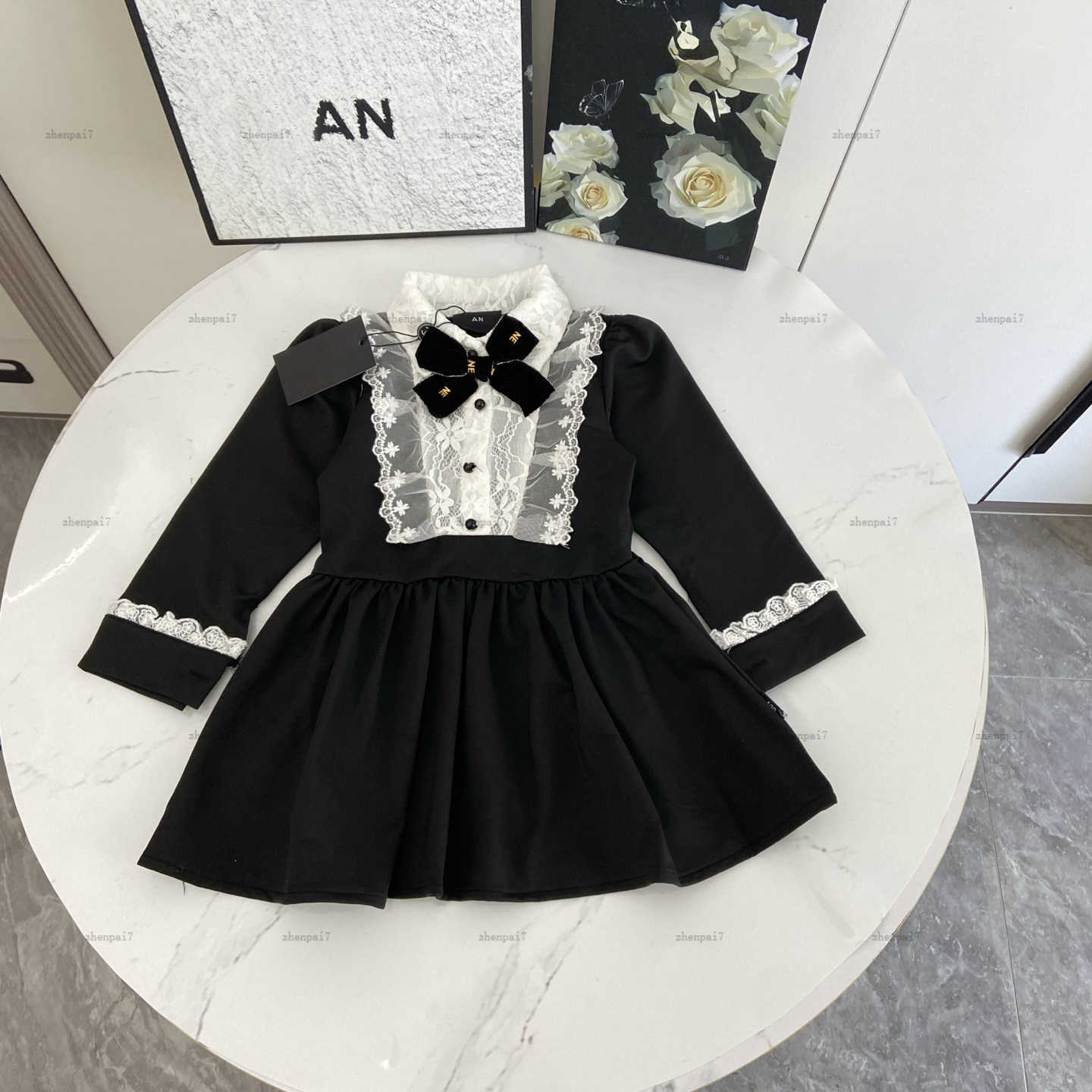 Top Girls dress White lace decoration princess dress kids designer Clothes Long-sleeved button-down knitted skirts A202X06N051-image-1073597313