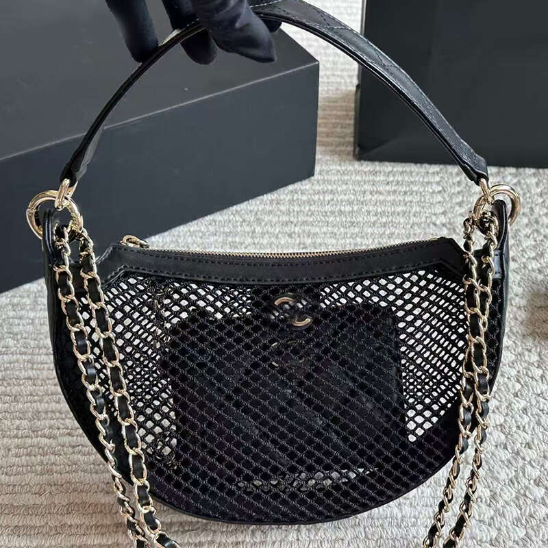 Mini Tote Bags Clutch Woman Designer Handbags Luxury Black Mesh & Leather Crescent Hobo Bag with Gold Chain Wrist Bag Evening Clutch