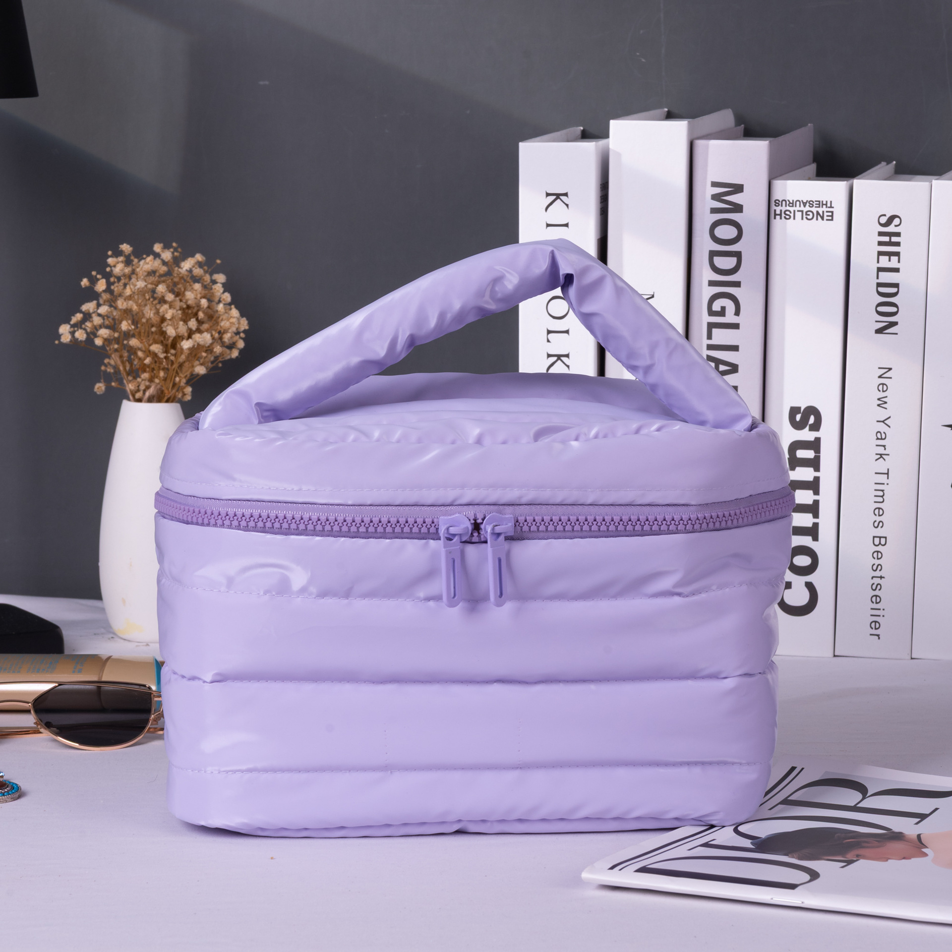 I469 A4 Nouveau sac cosmétique avec pinceau de maquillage de grande valeur et sac de rangement à rouge à lèvres