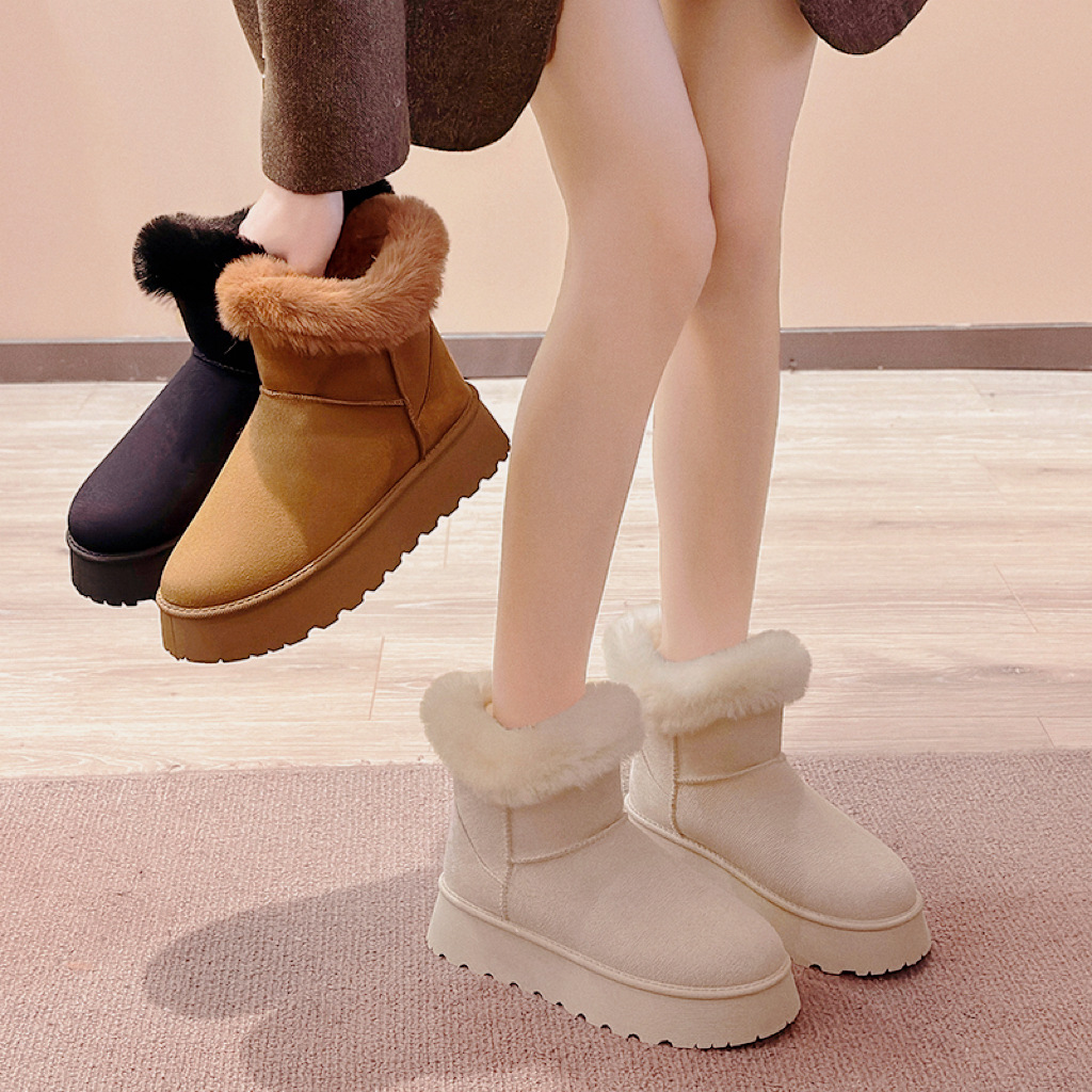 Nouvelles bottes de créateur de livraison gratuite chaude pour femmes chaussures de coton chaud antidérapant avec une semelle épaisse augmente de
