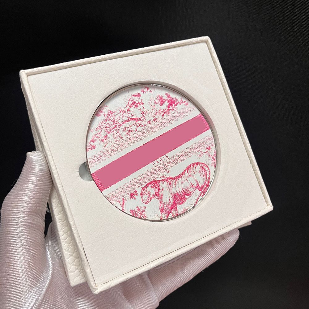 2026 Designer Folding Cosmetic Double Side Metal Portable cologne Hd perfume Make Up Makeup Mirror With Gift Box Free Shipping