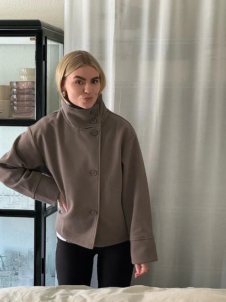 Womens Solid Double Breasted Wool Coat Lapel Short Blazer Jacket With Pockets Long Sleeve Chic Early Autumn Warm Streetwear 250908