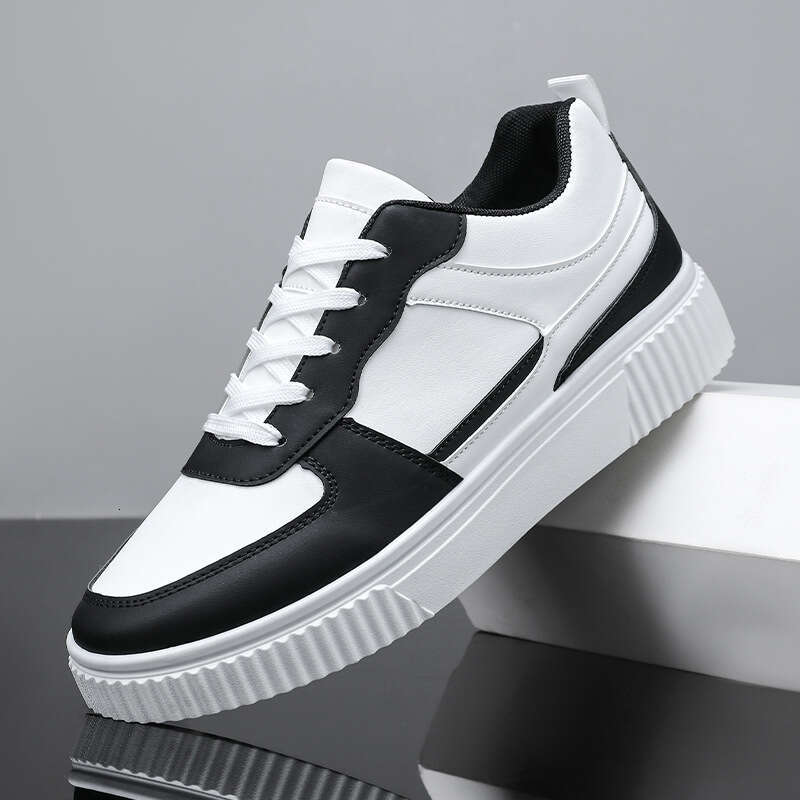 2026 2025 New Breathable Little White Shoes for Male Students Korean Version Trendy Versatile Sports Casual Sneakers Men Size 39-48