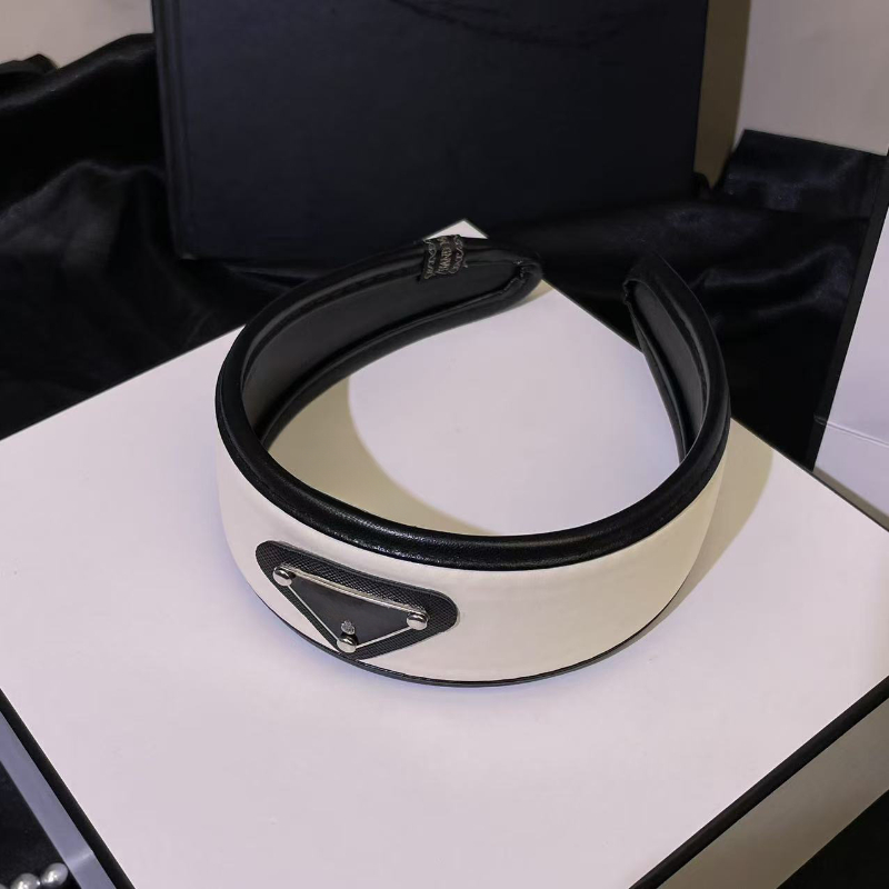 Women&#039;s Designer Headband Lambskin Headband Black and White Color Matching Headband Wide Brim Double C Letter Triangle-image-1074573286