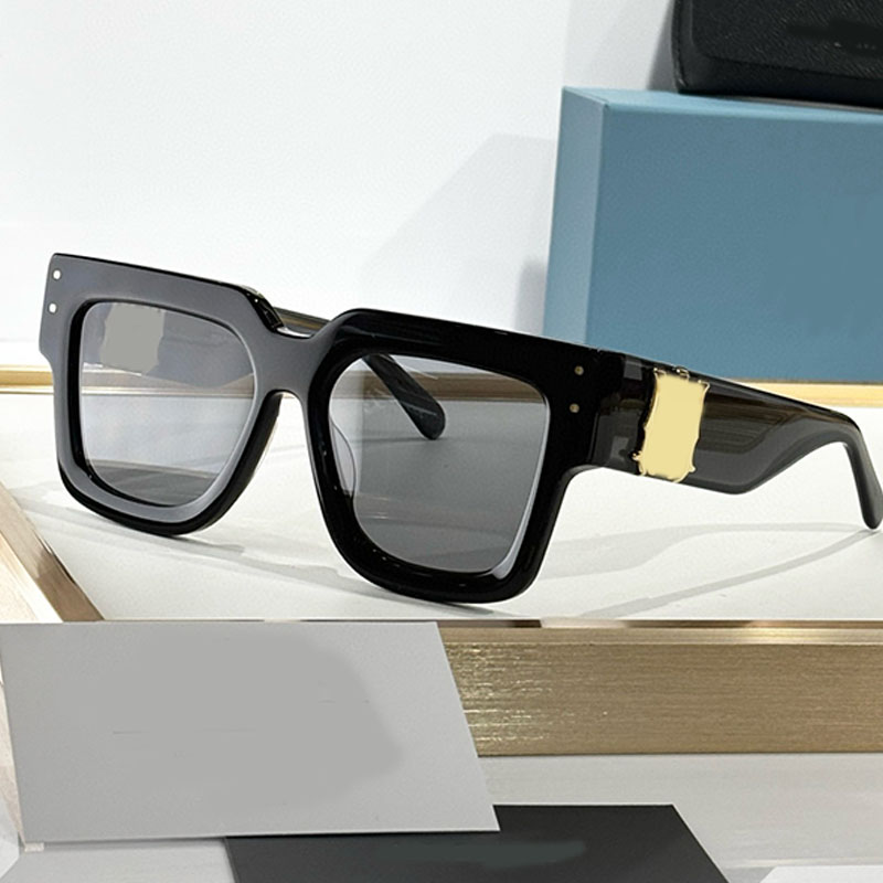 Classic Womens Mens 1001 JUMBO MA SUNGLASSES Fashionable Black Acetate Square Sunglasses Travel Leisure Style Golden Pattern Decoration on Temples
