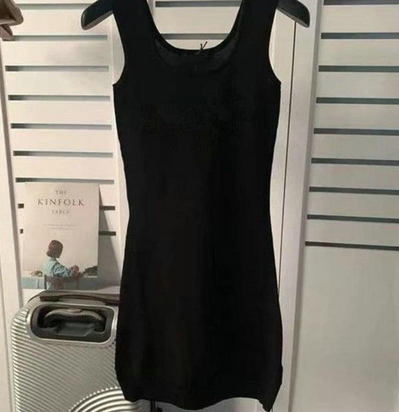 New Women's Top Women Casual Dresses Knits Sleeveless Classic Letter Print High Quality Womens Slim Dress Summer