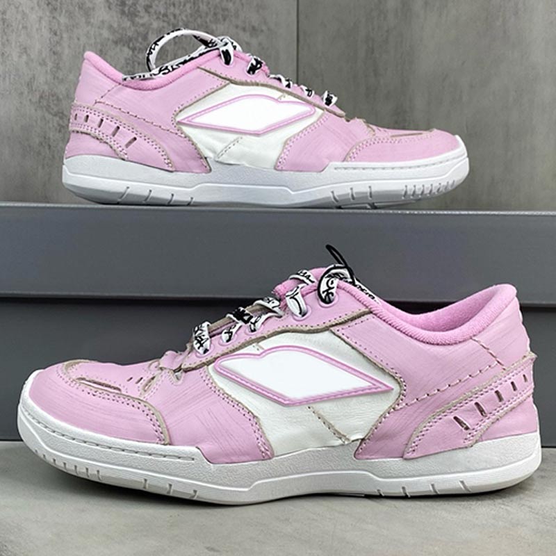 Designer Womens Pink Hamptons Trainers Sneaker Worn out Cowskin and Polyester Upper Scribbled Laces Rubber Sole Retro Women Casual Shoes Sports S-image-904900547