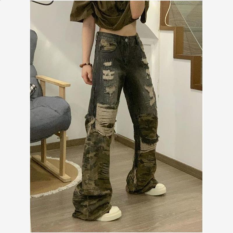American Style Washed Ripped Patchwork Camouflage Jeans for Women Straight Loose Slimming Wide Leg Long Pants Trendy 250821