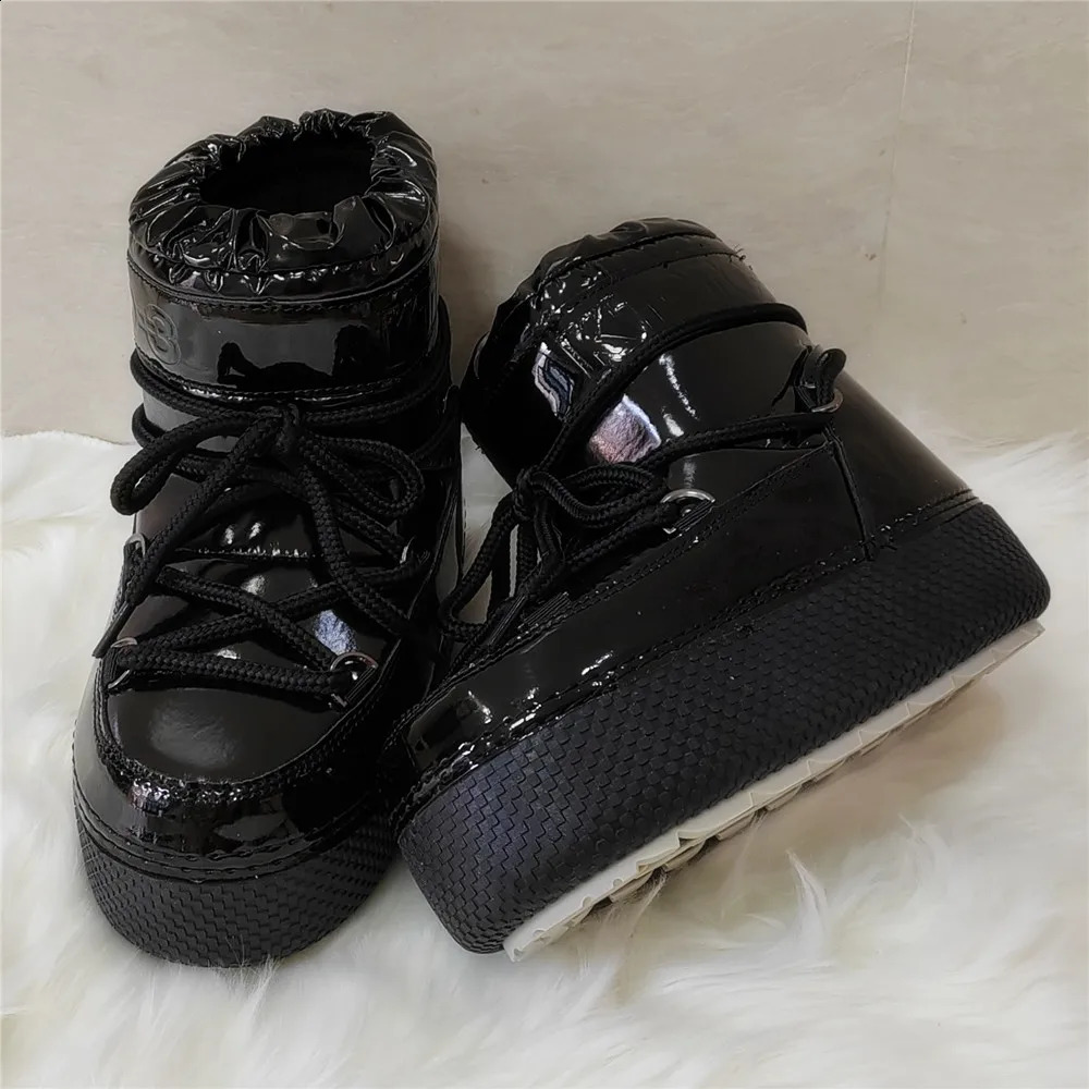 45cm Platform Snow Boots for Women Flat With Soft Comfortable PU Leather Waterproof Ankle Boots for Women Black White Ski Boots 250910