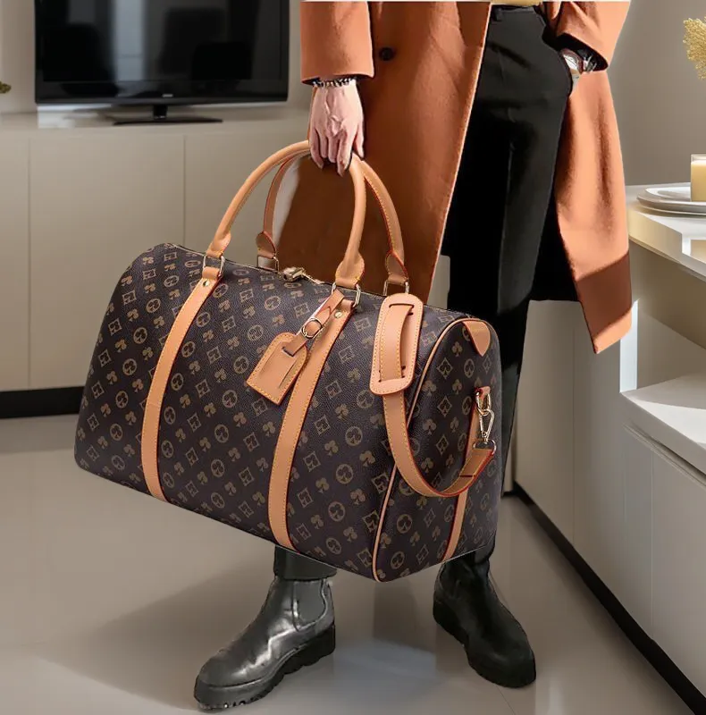Top Luxurys Designer fashion men women high-quality travel duffle bags brand designer luggage handbags With lock large capacity sport bag size 55