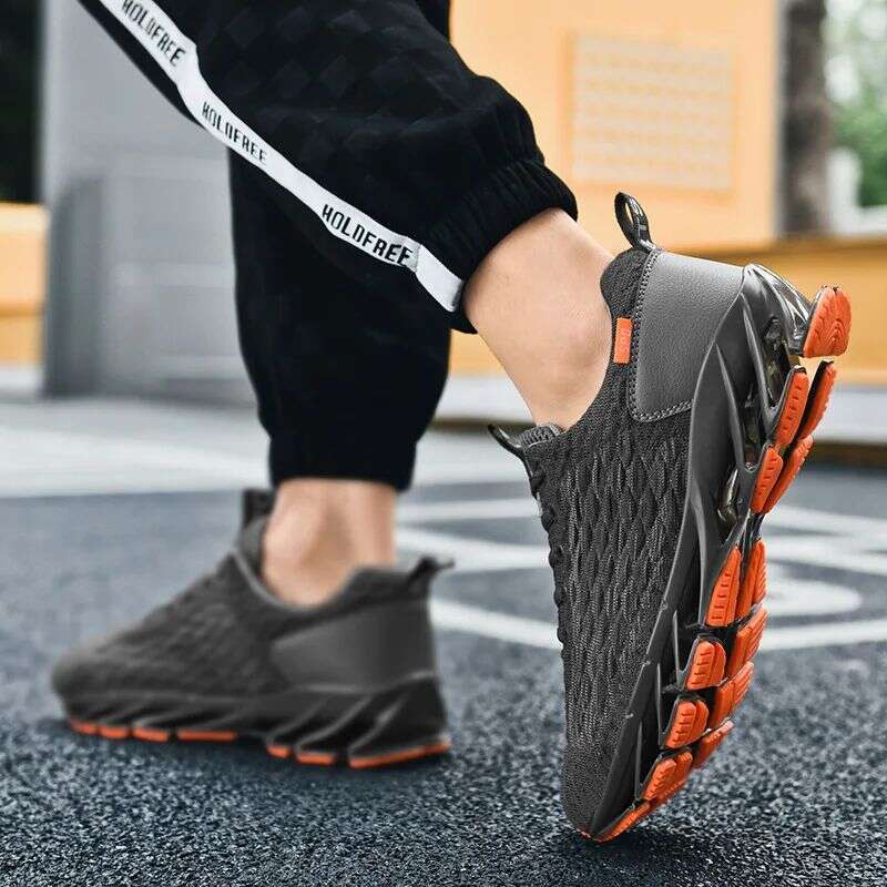 2026 Men's Breathable Running Shoes Large Size Mesh Upper Casual Sports Sneakers Comfortable Fish Scale Blade Spring Summer Trendy Fo