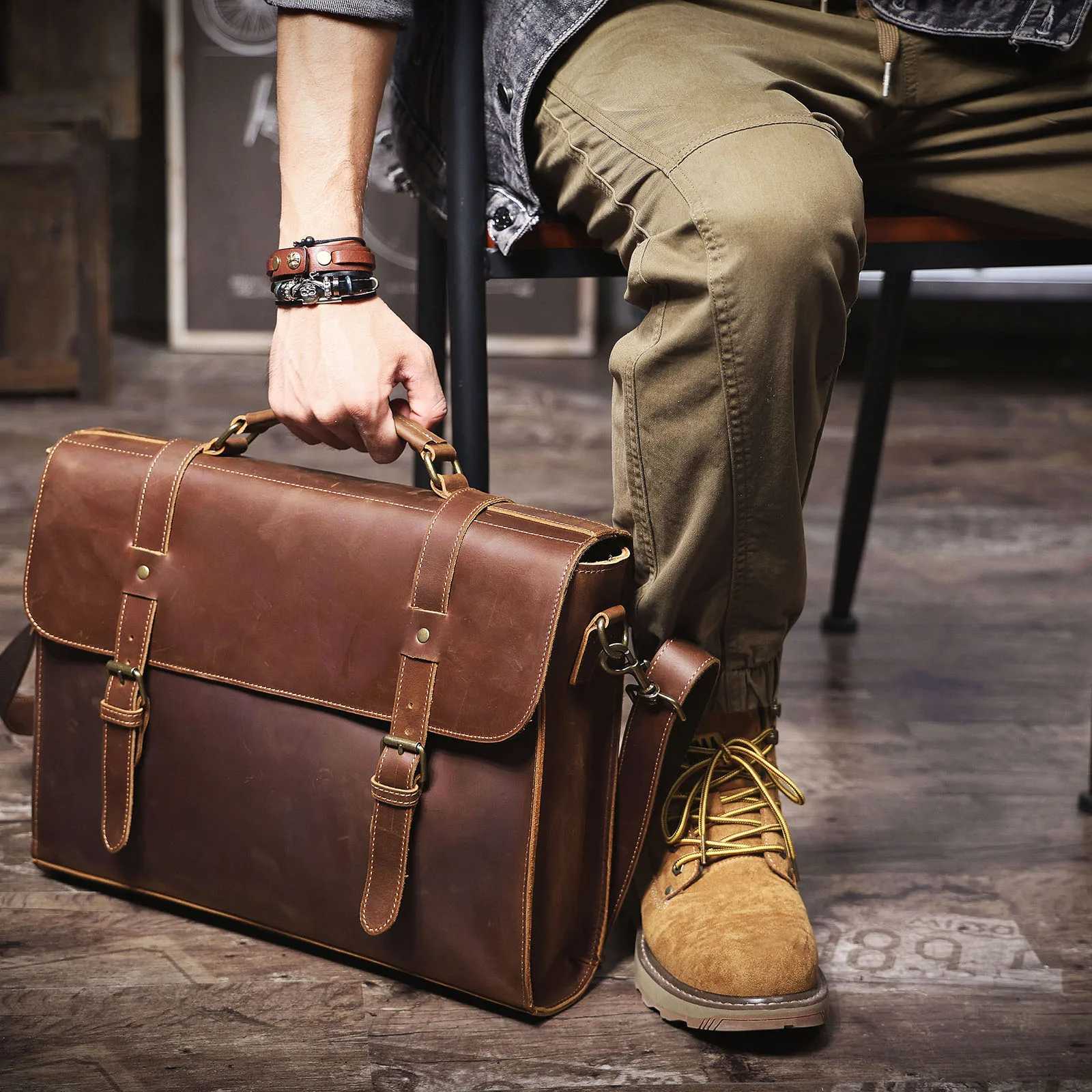 Vintage Mens Vintage Vintage en cuir authentique Informatique 15 sacs d'ordinateur portable Sacs de messager pour le travail Crazy Horse Cowhide