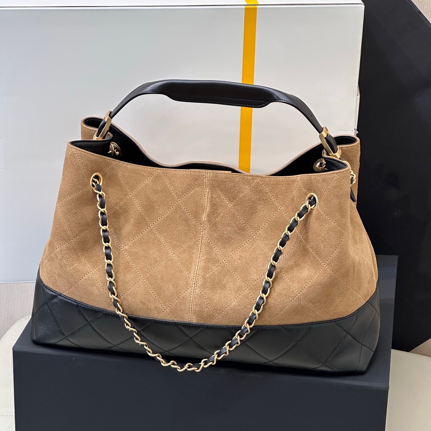 12a mirror quality designer bag small tote with top handle shinning leather suede bags women clutch lady sac quilted hobo bags wallet shopping totes
