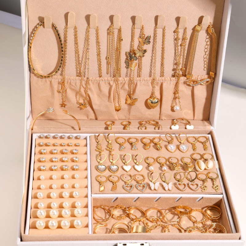 Ensemble de combinaison créatif Ensemble de boucles d'oreille simple et atmosphérique