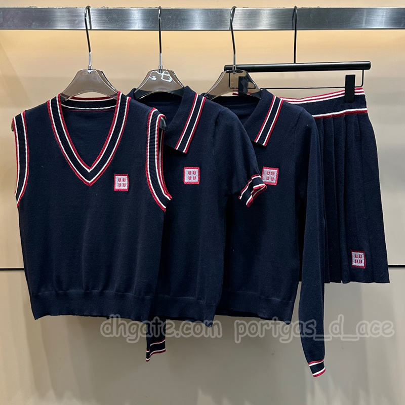 Luxury Letters Navy Knits Plolos Contrast Color Designer Sleeveless Knitted Vest Top Sporty Tennis Pleated Skirt Birthday Vacation Party Knitwear-image-933538606