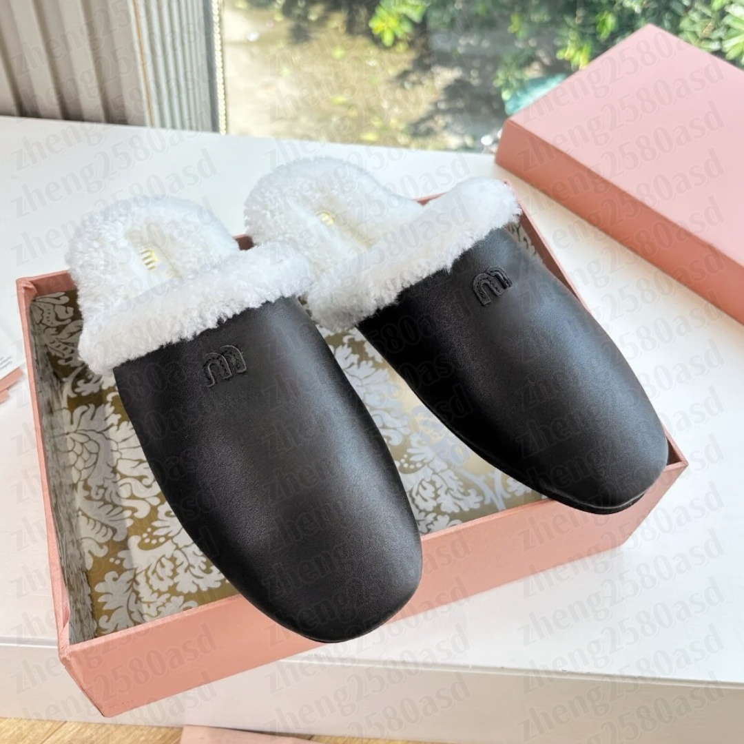 Designer booties Fluffy slipper Womens Winter Leather shoe Mule Flat Heel Loafers Fur slide indoor Sport trendy Furry shoe Luxury plush Scuffs House