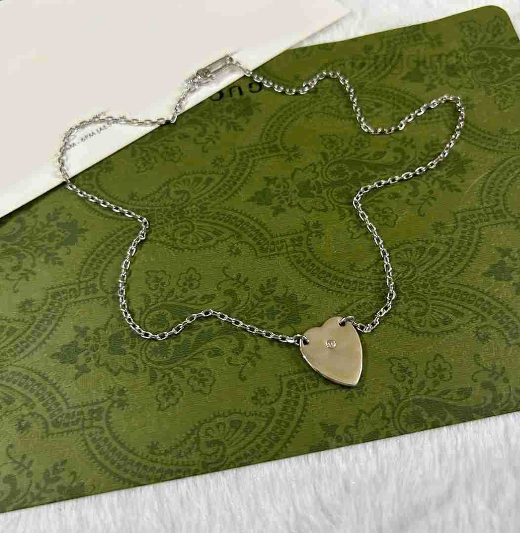 Heart Pendant love Necklace Designer For Women Silver Necklaces Vintage simple Jewelry Necklace Luxury Style hearts bracelet Accessories with box