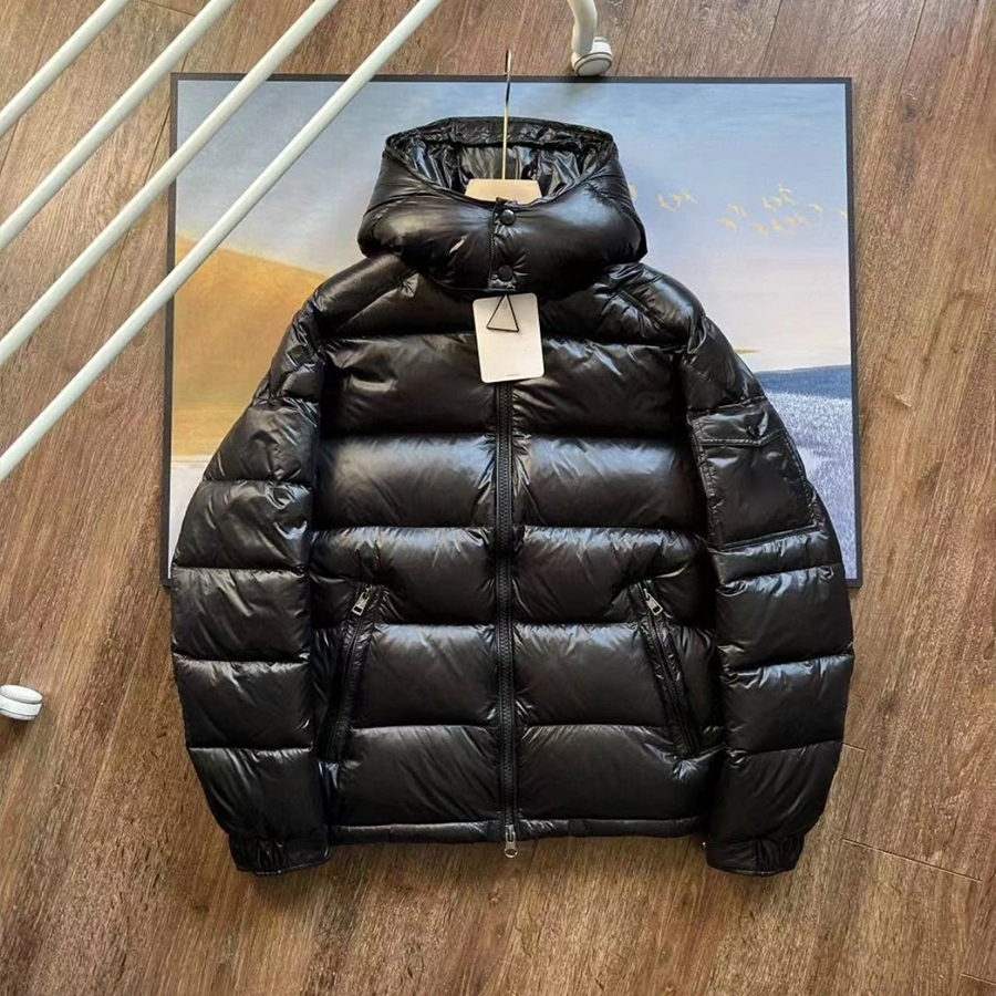 Designer Men Down Jackets Parkas Down Coat Women Winter Short Bread Clothes Loose Thickened Warm Hooded Oversized Fashion Luxury Brand Outdoor Self-