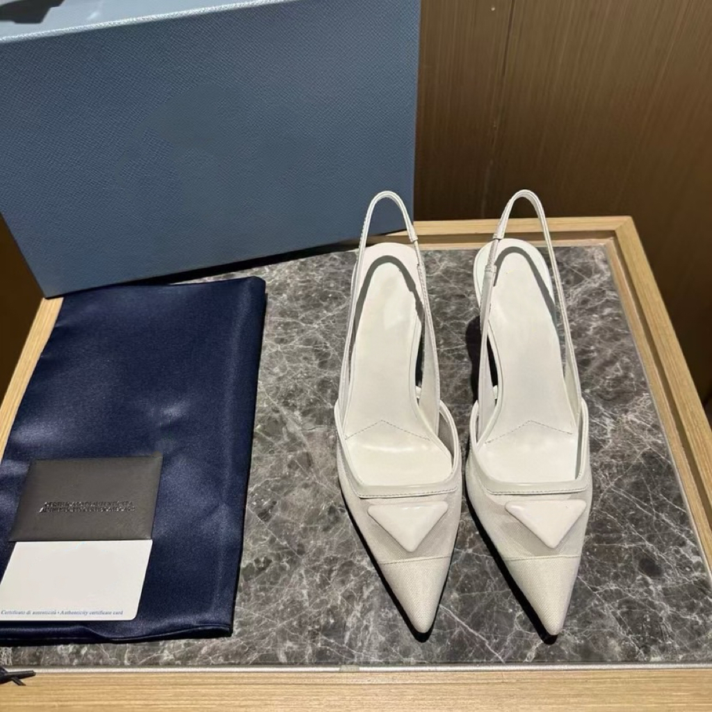 AAAAA SS291 P *** A Designer Summer Chaussures Sandales pour femmes 2025 Été Nouveau style Tempérament Tempérament Fairy Style Single Chaussures