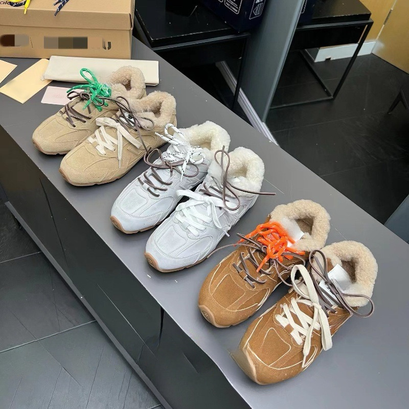 Chaussure Designer Canvas Chaussures décontractées baskets en cuir Low talon Flats noués Femmes Running Irrégularité Matte Canvas courir les chau