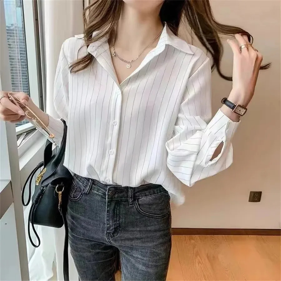 Womens Spring and Autumn Striped Shirt Casual Loose Collar Fashion Professional Bottom Lining Top 250918