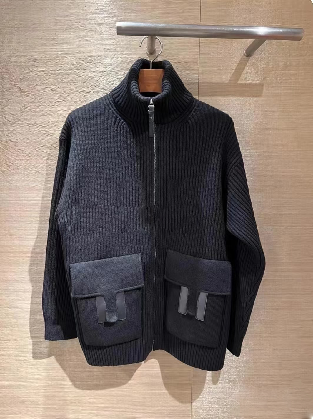 Women's Lamb Cardigan Sweater Jackets Wool Loose Letter Pockets Knitted Tops Design Sweaters Girls Runway High End Vintage Crop Tops Strench Kn