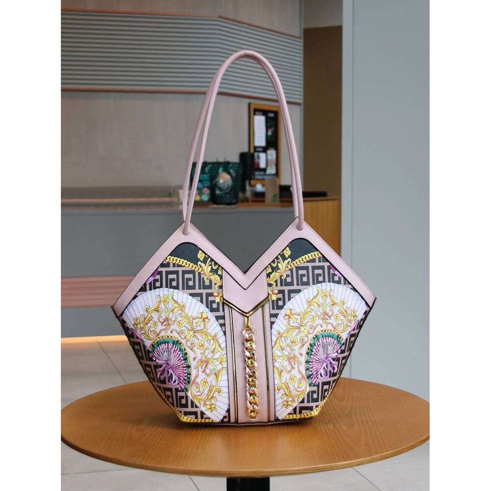 Hot Selling High-Grade Retro Large-Capacity Bucket Spring And Summer New Pattern Printing Commuter Joker Shoulder Bag Fashion Hot M Designer Bags