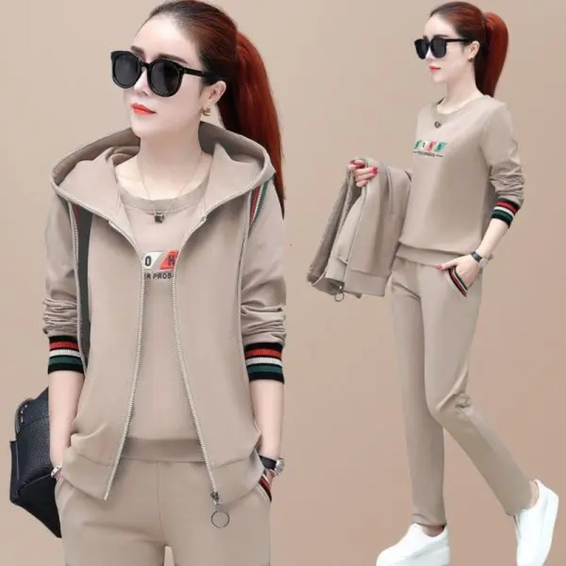 Fashionable Sportswear Set Womens Casual Sweatshirt Threepiece Spring Autumn Style Mom Stylish Outfit Ensemble 250919